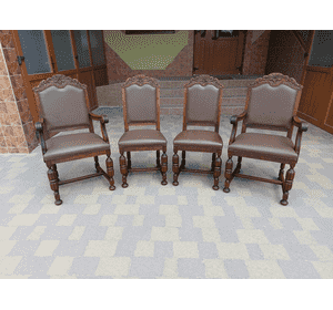 Комплект деревяних стільців (6708)