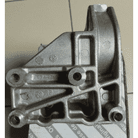 Кронштейн подвесного подшипника полуоси правой (корпус, крепление) Peugeot Boxer III / IV (2006-2014-.....) 2.2HDI 324433,1347025080,1347026080