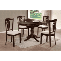 Деревяний стіл із кріслами
