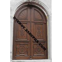 двері в церкву
