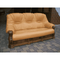 Шкіряний диван на дубовому каркасі (2640)