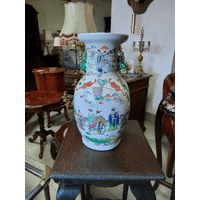 Інтерєрна ваза. Фарфор. Китай. (5792)