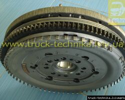 Маховик двигуна двомасовий CITROEN JUMPER; PEUGEOT BOXER FORD Маховик двигуна двомасовий CITROEN JUMPER; PEUGEOT BOXER FORD