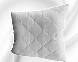 Подушка стьобана холофайбер 70х70 Подушка стьобана холофайбер 70х70