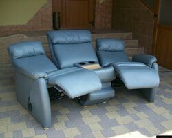Новий шкіряний диван з функцією релакс (5319). ДНІПРО