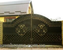 Кована брама Фенікс Кована брама Фенікс