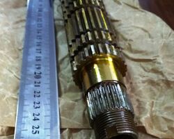 Вал вторичный 15x74 MLC (для 5 ступенчатых КПП) Fiat Ducato 244 (2002-2006) 9639747188,9671832488,HW800020,9635056380 Вал вторичный 15x74 MLC (для 5 ступенчатых КПП) Fiat Ducato 244 (2002-2006) 9639747188,9671832488,HW800020,9635056380