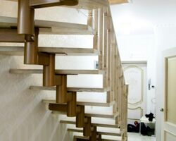 Сходи з дерева Сходи з дерева