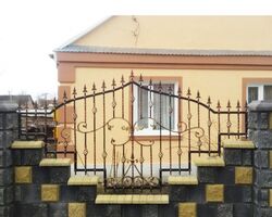 Кована огорожа Опера Кована огорожа Опера