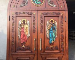 вхідні церковні двері дубові вхідні церковні двері дубові