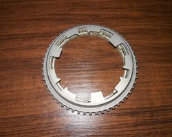 Синхронизатор КПП 3 передачи Fiat Ducato 250 (2006-2014-.....) 3.0 JTD 55207404,55557491,232429 Синхронизатор КПП 3 передачи Fiat Ducato 250 (2006-2014-.....) 3.0 JTD 55207404,55557491,232429