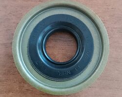 Сальник валу вибору передач КПП Fiat Scudo 220 (1995-2003) 1.9D 9402515229,251522 ,CO07033419B Сальник валу вибору передач КПП Fiat Scudo 220 (1995-2003) 1.9D 9402515229,251522 ,CO07033419B