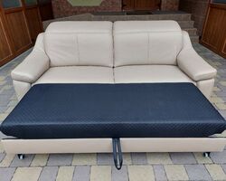 Новий розкладний диван Hukla (6294)