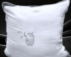 Подушка замінник лебединого пуху дихаюча, 70х70 Подушка замінник лебединого пуху дихаюча, 70х70