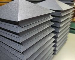 Дашки та капелюхи, парапети на паркан, прольотів, парканів. (від 36 см до 43 см) Дашки та капелюхи, парапети на паркан, прольотів, парканів. (від 36 см до 43 см)