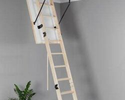 Сходи на горище ОМАН TERMO LONG S 120x60 (Оман Термо Лонг 3,30 см всота ) Сходи на горище ОМАН TERMO LONG S 120x60 (Оман Термо Лонг 3,30 см всота )