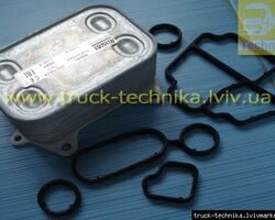 Радіатор масляний теплообмінник VW Caddy Crafter T5 Радіатор масляний теплообмінник VW Caddy Crafter T5