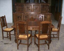 Комплект меблів для столової в стилі Bretonse