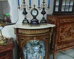 Камінний годинник з канделябрами Limoges (2879) Камінний годинник з канделябрами Limoges (2879)