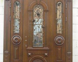 Двері вхідні в квартиру Двері вхідні в квартиру