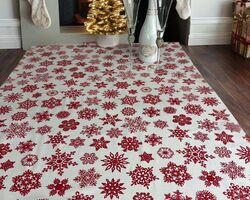 Новорічна скатертина 110х140 в асортименті Новорічна скатертина 110х140 в асортименті