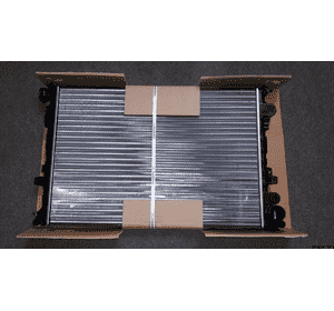 Радиатор охлаждения Citroen Jumpy (1995-2004) 133072,1331ZW,1301P3, 1301W4, 1301Y7, 1301Y9, 1609537880,D7P004TT Радиатор охлаждения Citroen Jumpy (1995-2004) 133072,1331ZW,1301P3, 1301W4, 1301Y7, 1301Y9, 1609537880,D7P004TT