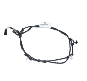 Проводка  адаптер заднего стекла VOLKSWAGEN GOLF 6 09-14 (ФОЛЬКСВАГЕН  ГОЛЬФ 6) (5K6972175) Проводка  адаптер заднего стекла VOLKSWAGEN GOLF 6 09-14 (ФОЛЬКСВАГЕН  ГОЛЬФ 6) (5K6972175)