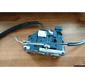 Замок двери передней левой Ситроен Джампер / Citroen Jumper III (2006-2014) 1342155080,9135X9 Замок двери передней левой Ситроен Джампер / Citroen Jumper III (2006-2014) 1342155080,9135X9