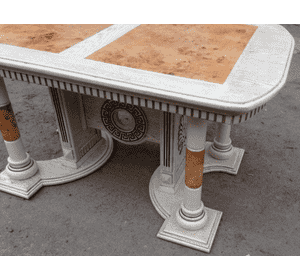 стол в греческом стиле