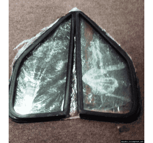Форточка (стекло) двери передней левой/правой Опель Мовано / Opel Movano (2003-2010) 7700351164,7700351163,4500265,4500264,8461936,8461935