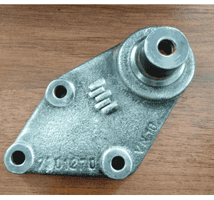 Кронштейн крепления ролика ГРМ верхний Фиат Дукато / Fiat Ducato 280 (1982-1990) 2.5D/TD 7301270,99469896 Кронштейн крепления ролика ГРМ верхний Фиат Дукато / Fiat Ducato 280 (1982-1990) 2.5D/TD 7301270,99469896