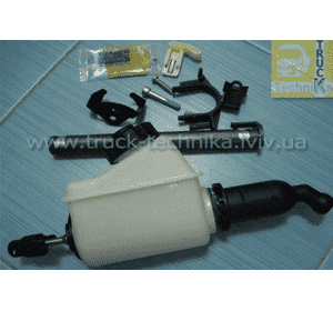 головний циліндр зчеплення, в комплекті з бачком, RVI PREMIUM, DAF LF , WABCO 965 001 902 2, RENAULT , 5001857546 , 5001864263 , IVECO , 503127784, VOLVO , 20746915, DAF , 1623053 головний циліндр зчеплення, в комплекті з бачком, RVI PREMIUM, DAF LF , WABCO 965 001 902 2, RENAULT , 5001857546 , 5001864263 , IVECO , 503127784, VOLVO , 20746915, DAF , 1623053