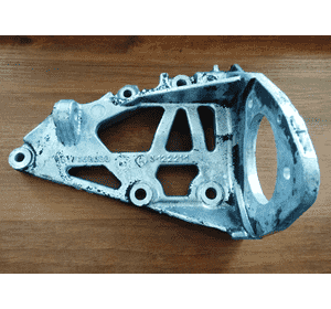 Кронштейн крепления ТНВД (8 - клапанный двигатель) Citroen Jumper (1994-2002) 2.5 tdi 9617769380 Кронштейн крепления ТНВД (8 - клапанный двигатель) Citroen Jumper (1994-2002) 2.5 tdi 9617769380