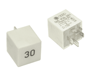 Реле  блока управления двигателем (30) Новое VOLKSWAGEN TRANSPORTER T4 90-03 (ФОЛЬКСВАГЕН  ТРАНСПОРТЕР Т4) Реле  блока управления двигателем (30) Новое VOLKSWAGEN TRANSPORTER T4 90-03 (ФОЛЬКСВАГЕН  ТРАНСПОРТЕР Т4)