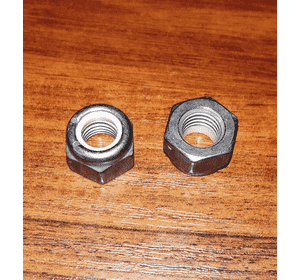 Гайка крепления шаровой опоры Citroen Berlingo M59 (2003-2008) STR-M10X1.5, 6194243, 6 194 243, 362230, 3622.30,692396 Гайка крепления шаровой опоры Citroen Berlingo M59 (2003-2008) STR-M10X1.5, 6194243, 6 194 243, 362230, 3622.30,692396