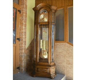 Напольний годинник- вітрина з підсвіткою (5806) Напольний годинник- вітрина з підсвіткою (5806)