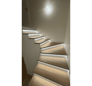 Виготовлення та монтаж дубових, букових та ясеневих сходів у Львові Виготовлення та монтаж дубових, букових та ясеневих сходів у Львові