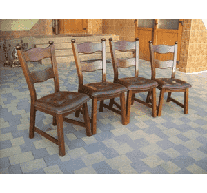 Комплект деревяних стільців (2985)