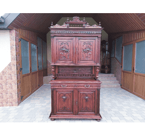 Буфет антикварний (дуб,різьба) (2358) Буфет антикварний (дуб,різьба) (2358)