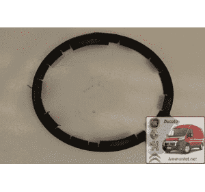 Хомут корпуса топливного фильтра Ситроен Джампи / Citroen Jumpy  SP 09093 Хомут корпуса топливного фильтра Ситроен Джампи / Citroen Jumpy  SP 09093