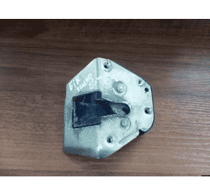 Замок боковой правой сдвижной двери Citroen Berlingo M49 (1996-2003) 913877, 1480265080 Замок боковой правой сдвижной двери Citroen Berlingo M49 (1996-2003) 913877, 1480265080