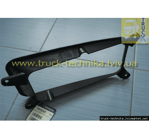 Окантовка окуляр фари Volvo FL6 Окантовка окуляр фари Volvo FL6