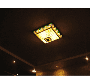 Вітражні люстри Вітражні люстри