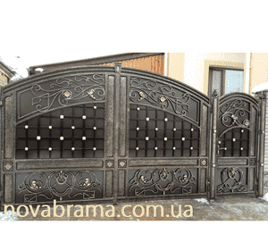 Кована брама Гармонія Кована брама Гармонія