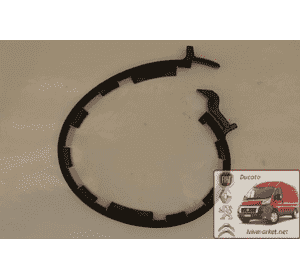 Хомут корпуса топливного фильтра Fiat Scudo 220 (2004-2006) 190426 Хомут корпуса топливного фильтра Fiat Scudo 220 (2004-2006) 190426