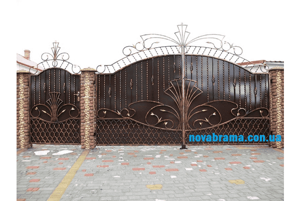 Кована брама Монарх - ЛьвівМаркет Кована брама Монарх - LvivMarket.net