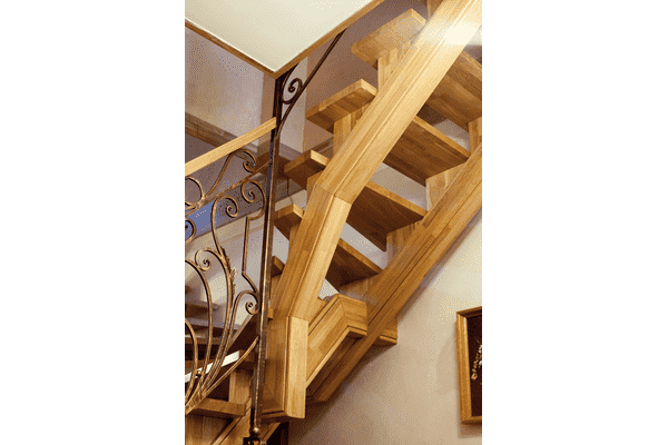 Деревяні сходи Львів - ЛьвівМаркет Деревяні сходи Львів - LvivMarket.net