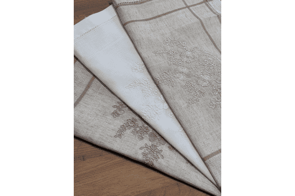 Серветка лляна з вишивккою,60х120 - ЛьвівМаркет Серветка лляна з вишивккою,60х120 - LvivMarket.net