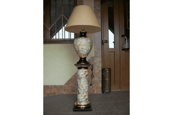 Лампа-торшер з підставкою (3063) - LvivMarket.net
