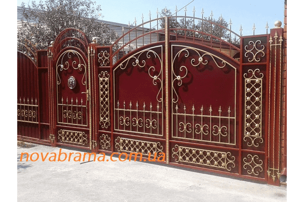 Кована брама Роксолана - ЛьвівМаркет Кована брама Роксолана - LvivMarket.net